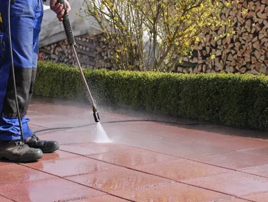 Power washing