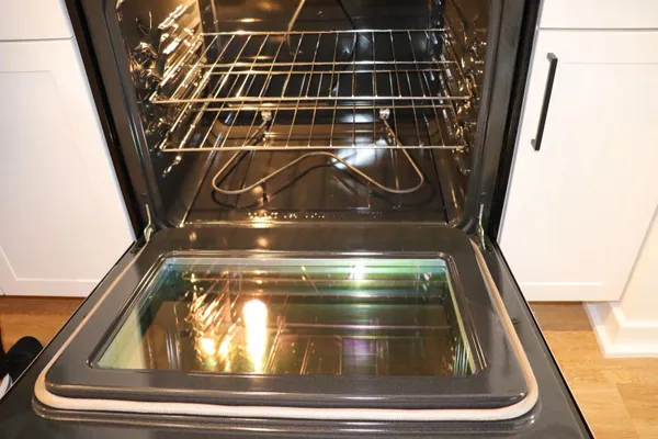 Inside oven clean